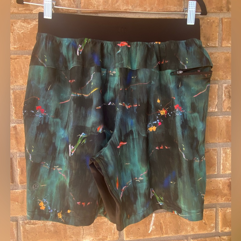 Lululemon T.H.E. 7” Short *Linerless Paint Spark Multi, Small, New - Picture 9 of 13